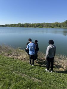 SCIP_Students_Cleaning_up_Copper_Creek_Lake_Park.
